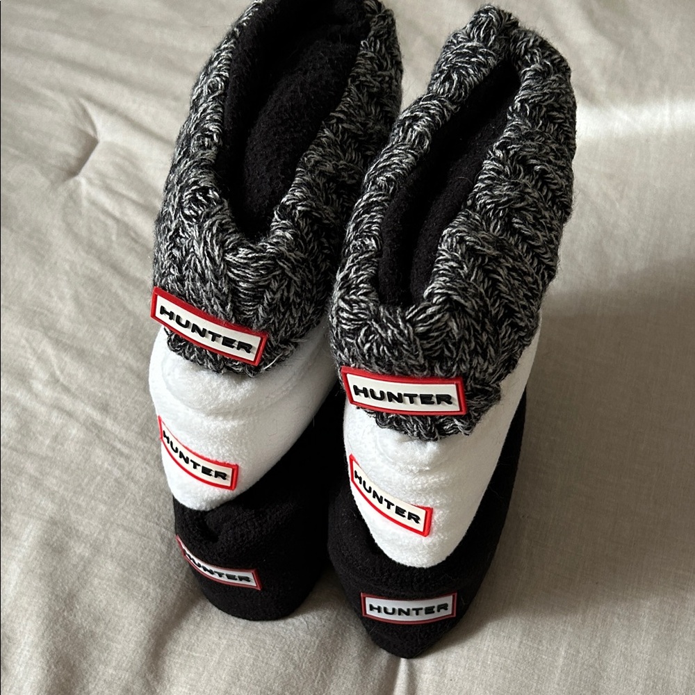 Hunter Women’s Casual Socks in Black, White, and Gray